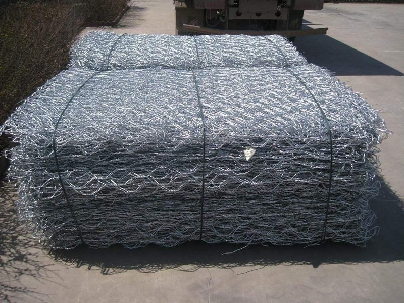 铅丝石笼挡墙