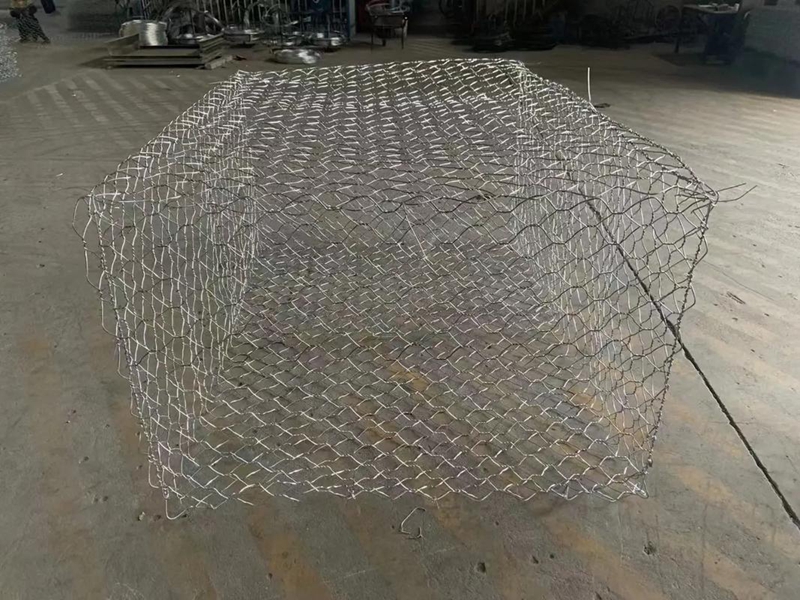 铅丝石笼挡墙